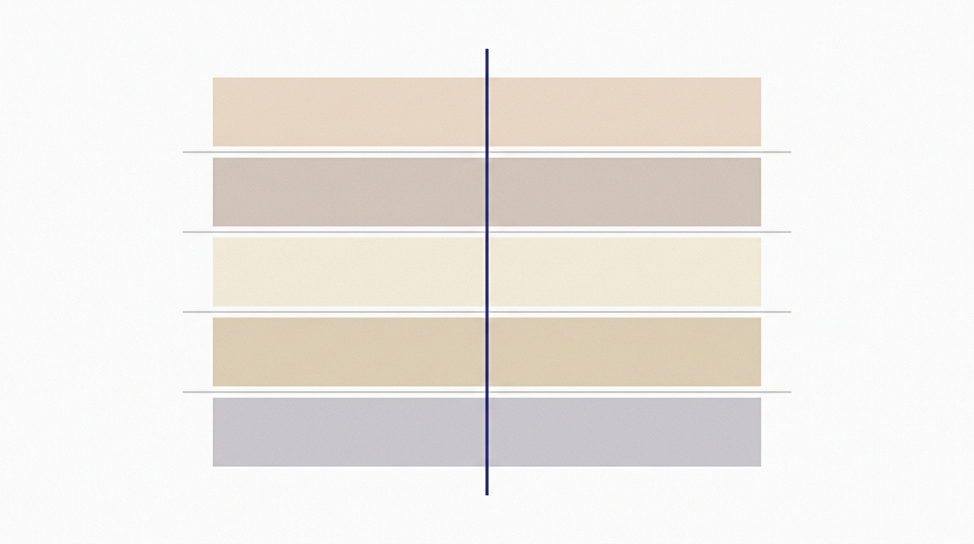 Cinco capas horizontales en paleta neutra conectadas por línea índigo, ilustrando el método de análisis sectorial.
